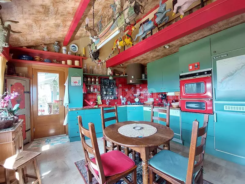 Maison, 180 m²