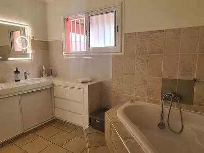 Maison, 205 m²