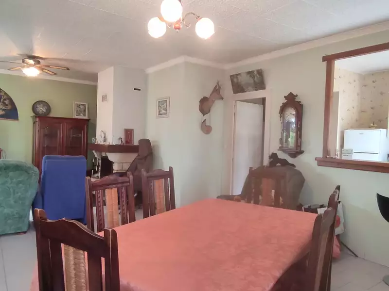 Maison, 93 m²