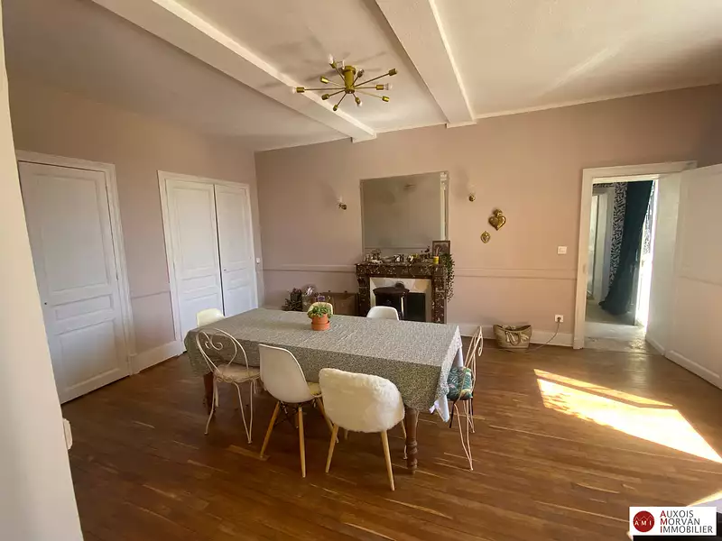 Maison, 170 m²