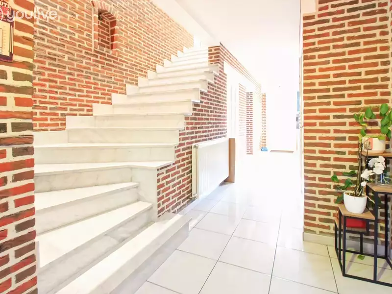 Maison, 185 m²