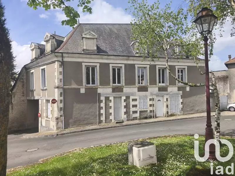 Maison, 244 m²