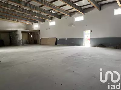 Immeuble, 329 m²