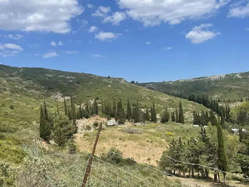 Terrain, 16 028 m²