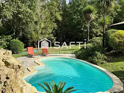 Maison, 180 m²