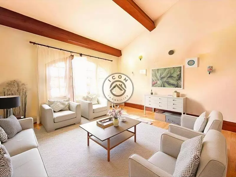 Maison, 170 m²