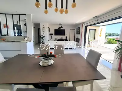 Maison, 140 m²
