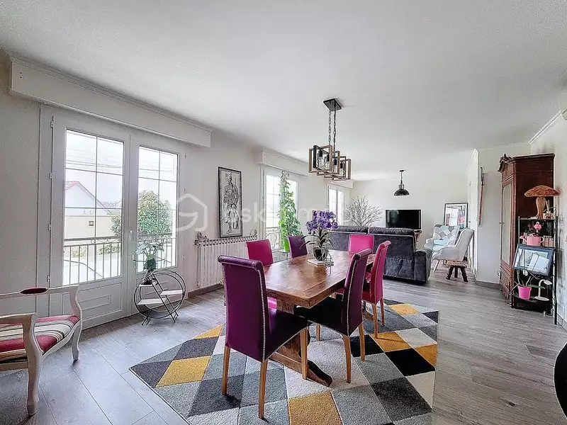 Maison, 208 m²