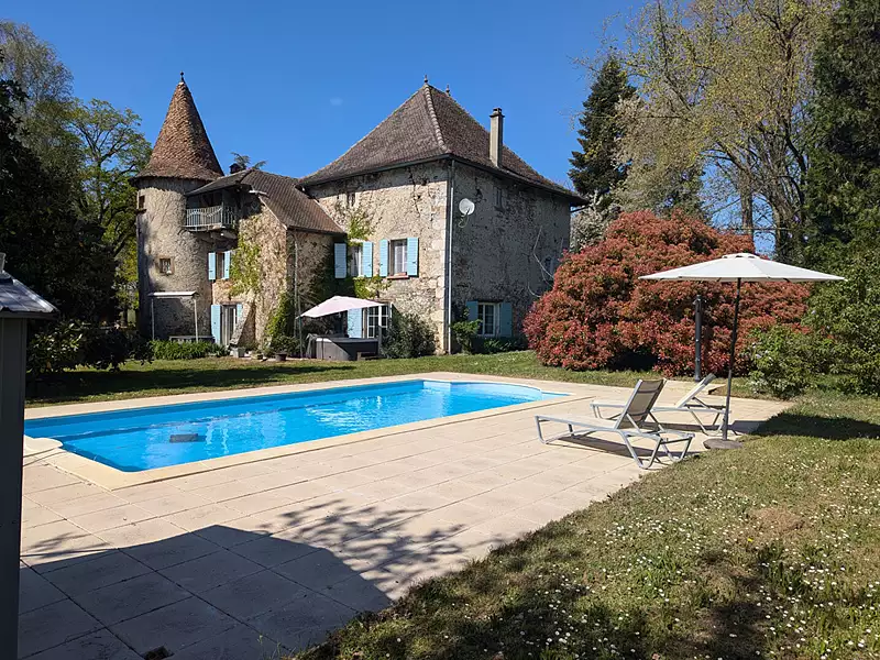 Maison, 230 m²