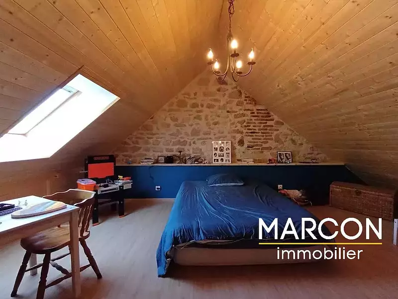 Maison, 179 m²