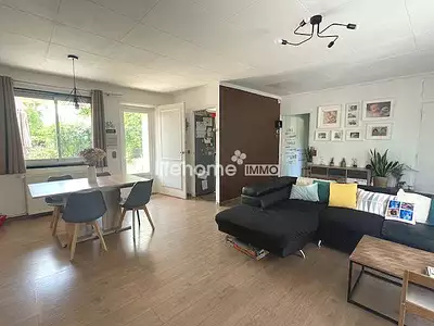 Maison, 93 m²