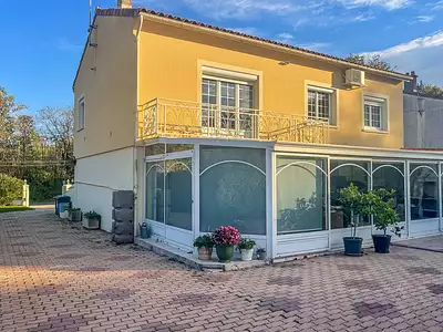 Maison, 274 m²