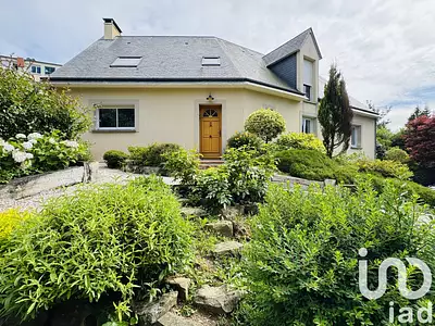 Maison, 210 m²