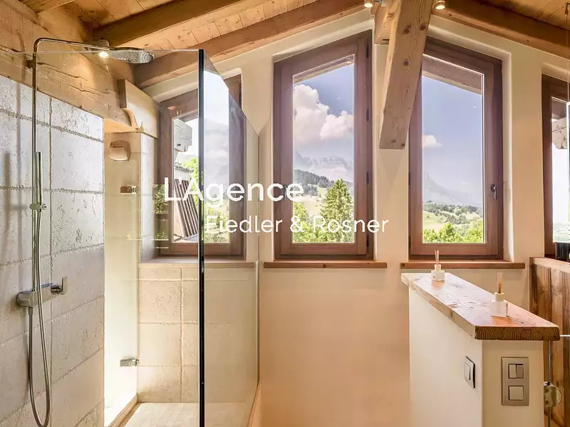Maison, 280,73 m²