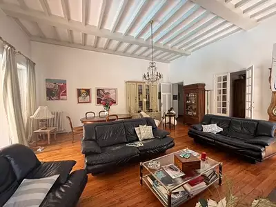 Maison, 285 m²