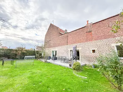 Maison, 190 m²
