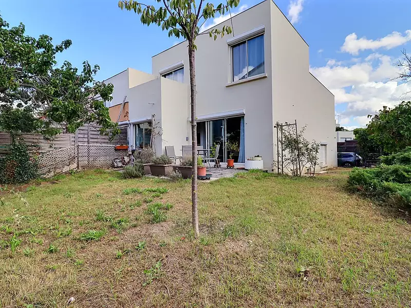 Maison, 104 m²