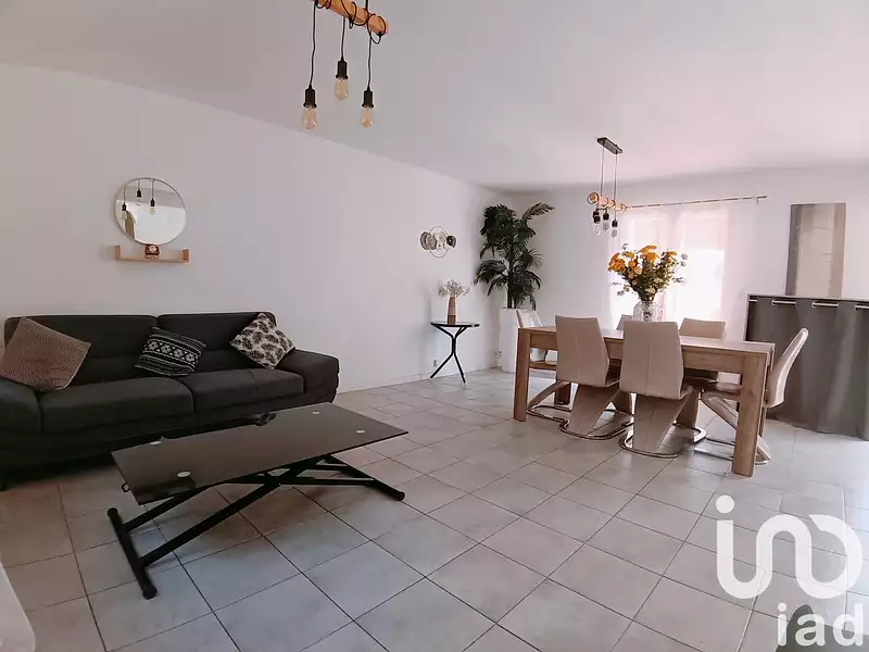Maison, 93 m²