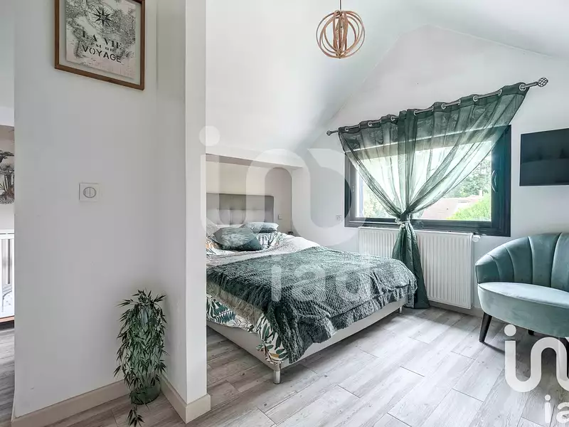 Maison, 220 m²
