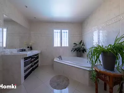 Maison, 286 m²