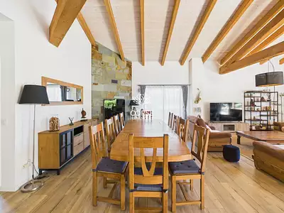 Maison, 325 m²