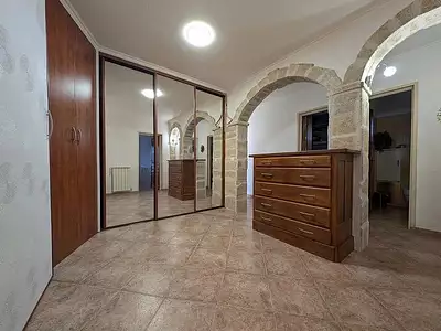 Maison, 300 m²