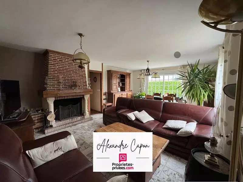Maison, 163 m²