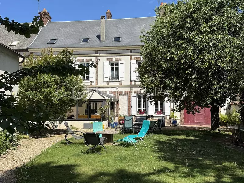 Maison, 295 m²
