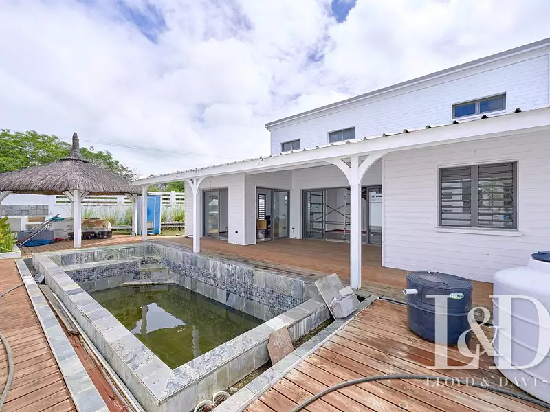 Maison, 200 m²