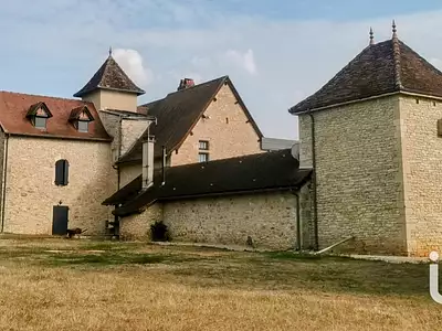 Maison, 250 m²