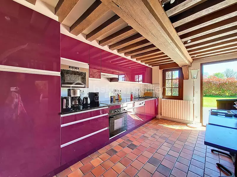 Maison, 255 m²
