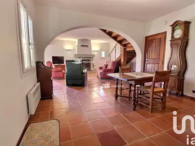 Maison, 242 m²