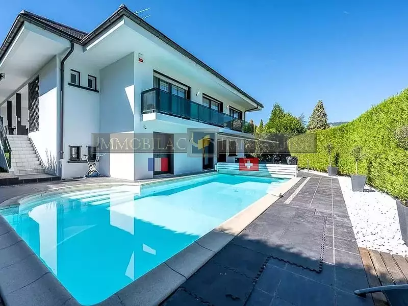 Maison, 362 m²
