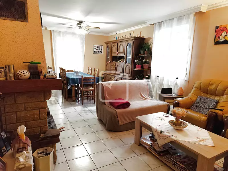 Maison, 167 m²