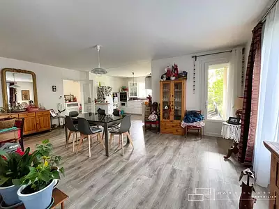 Maison, 93 m²