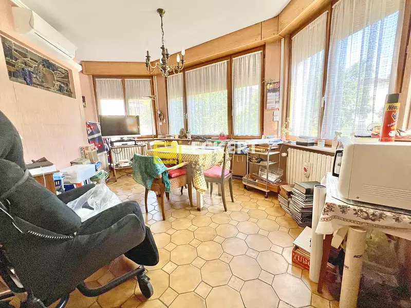 Maison, 239 m²