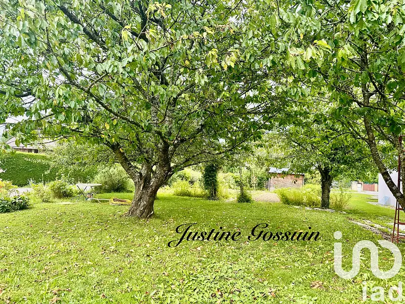 Terrain, 599 m²