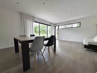 Maison, 147 m²