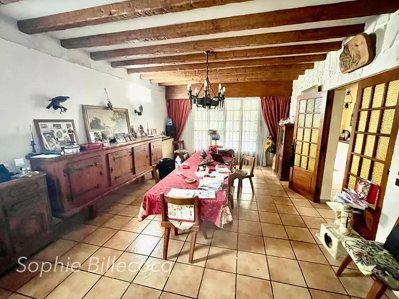 Maison, 210 m²