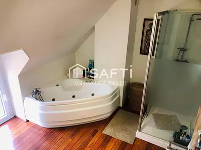 Maison, 181 m²