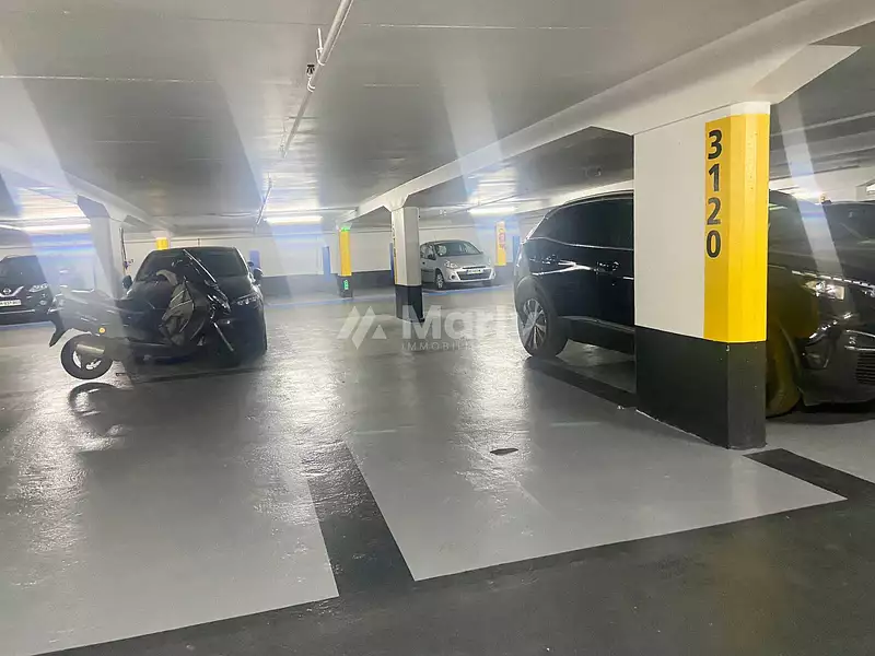 Parking, 14 m²