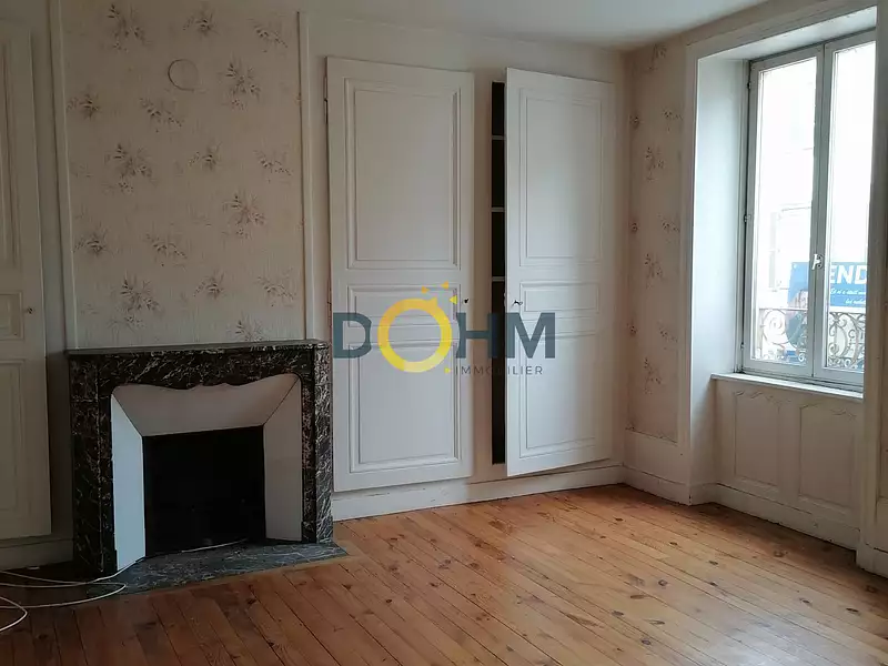 Immeuble, 105 m²