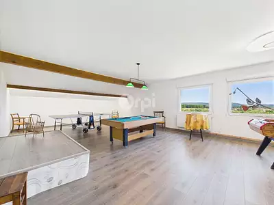 Maison, 272 m²