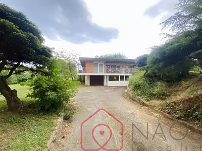 Maison, 230 m²