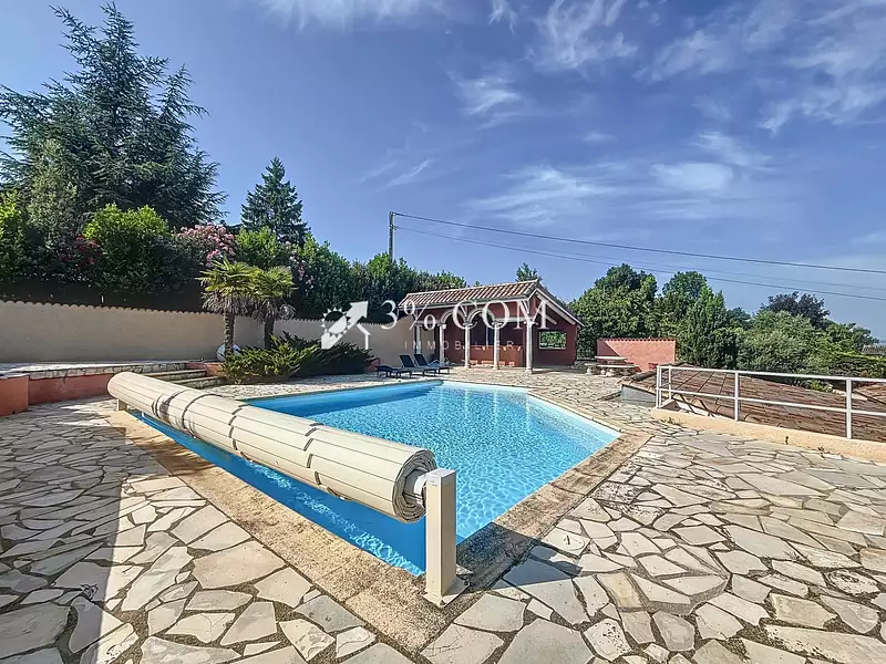 Maison, 182,45 m²