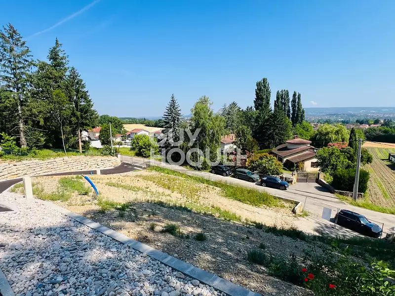Terrain, 1 078 m²