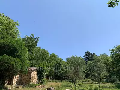Terrain, 14 930 m²