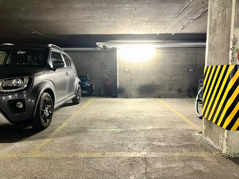 Parking, 12 m²