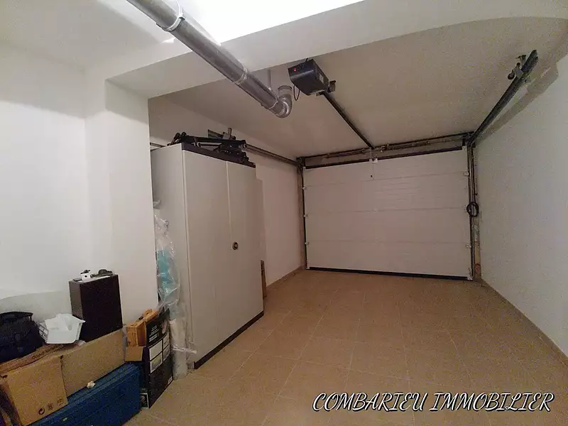 Maison, 240 m²