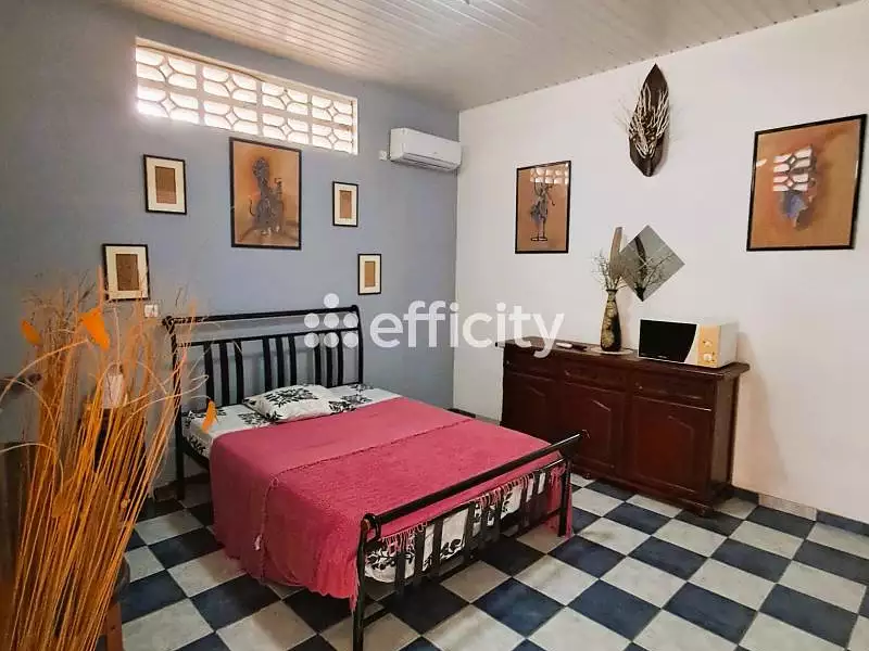Maison, 283 m²